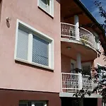 Appartement Porat House *
