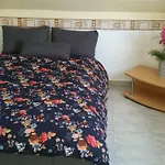 Porat House