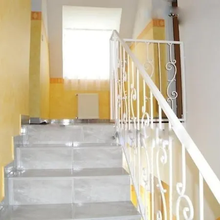 Porat House