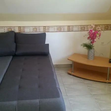 Porat House