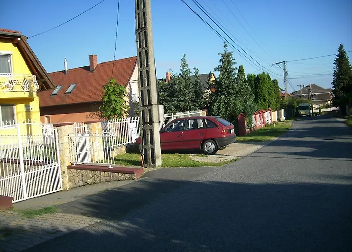 Porat House